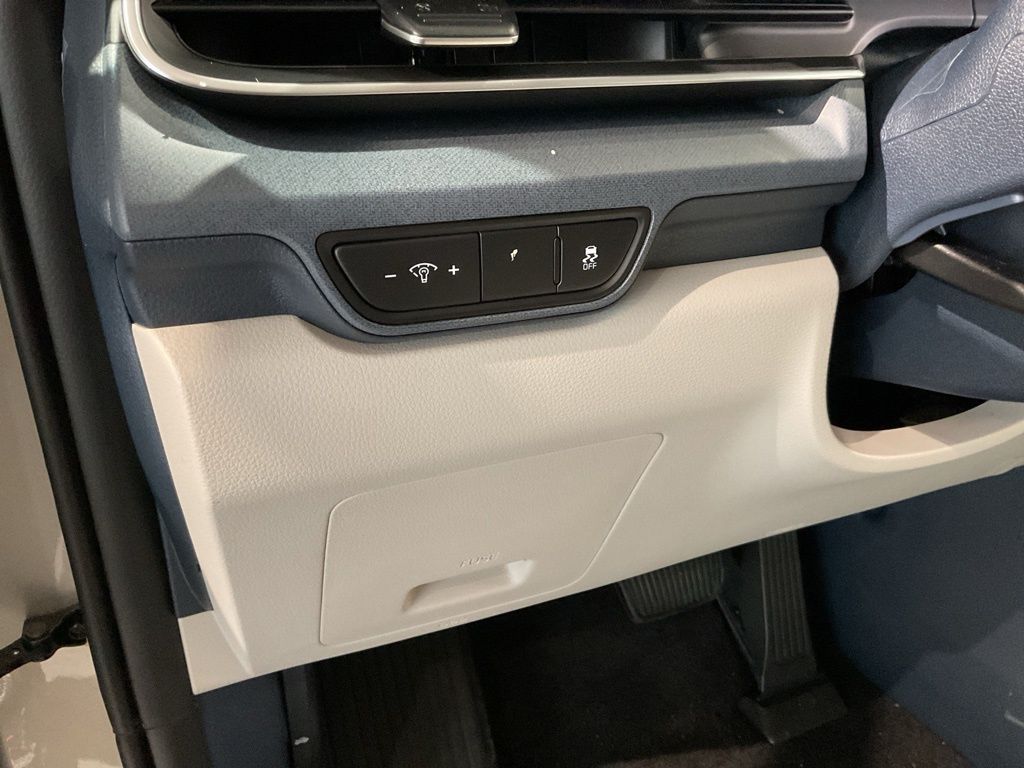 New 2026 Silver Kia EX image 11