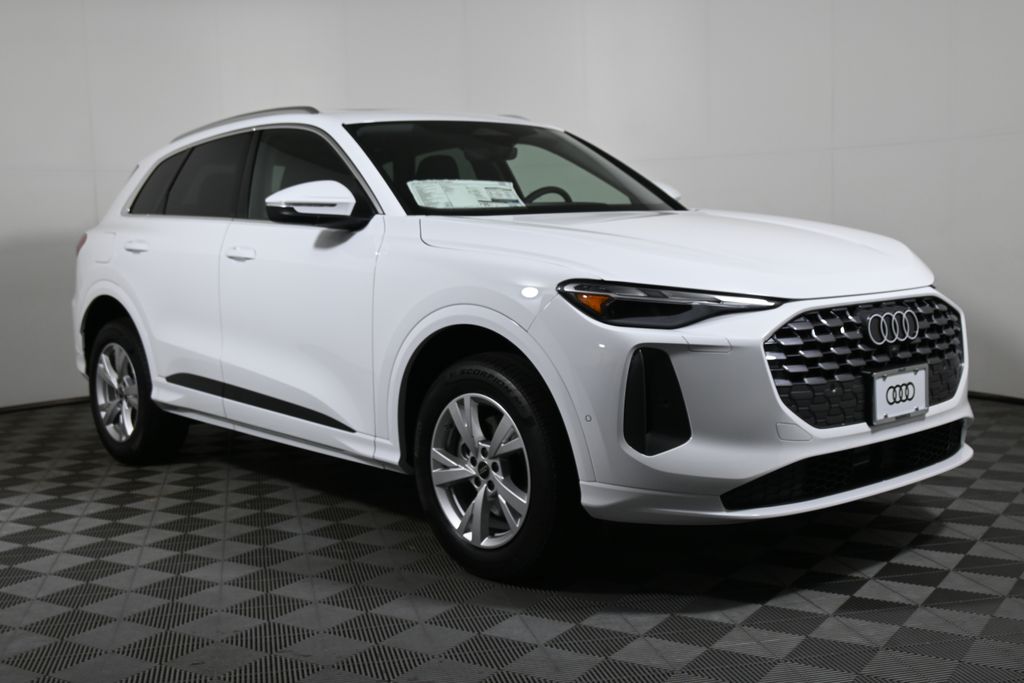 Thumbnail: 2025 Audi Q5 - 8