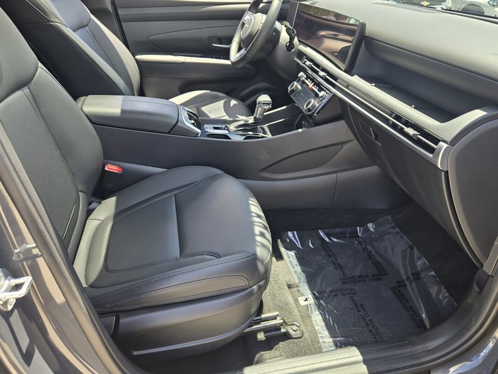 2025 Hyundai Tucson - $27,999