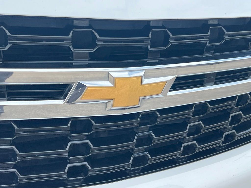 2022 Chevrolet Tahoe LS - 3