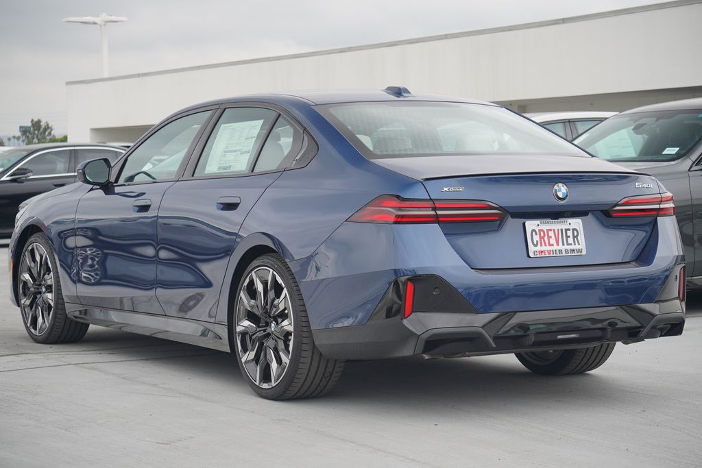 2025 BMW 5 Series 540i xDrive 8