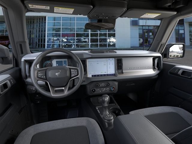 2025 Ford Bronco Base - 8