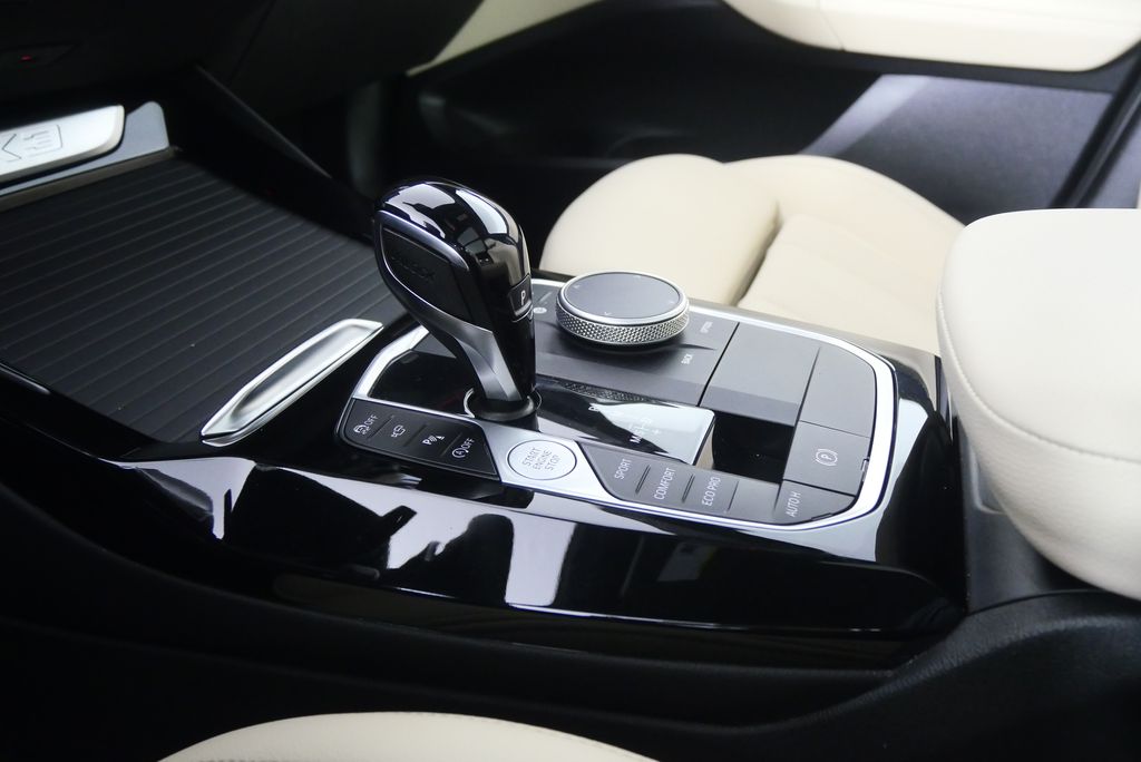 Thumbnail: 2024 BMW X3 - 26