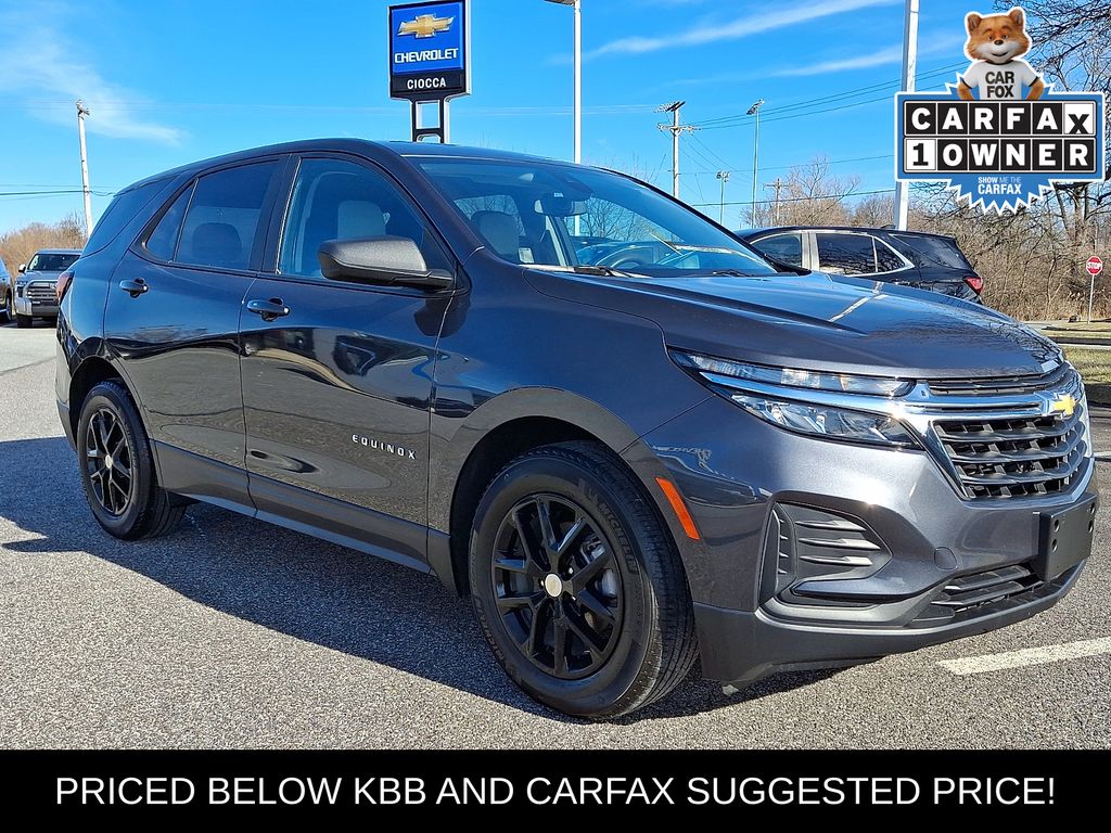 2022 Chevrolet Equinox LS FWD with 1LS