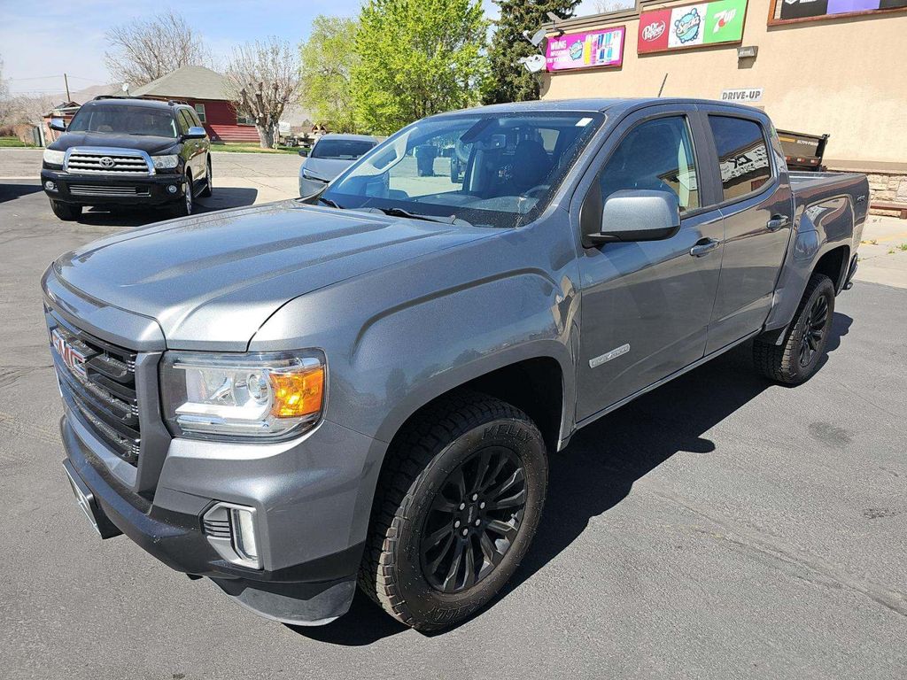Gray (Satin Steel Metallic) 2022 GMC Canyon Elevation Crew Cab 4WD Pickup Truck Four-Wheel Drive 8-Speed Automatic