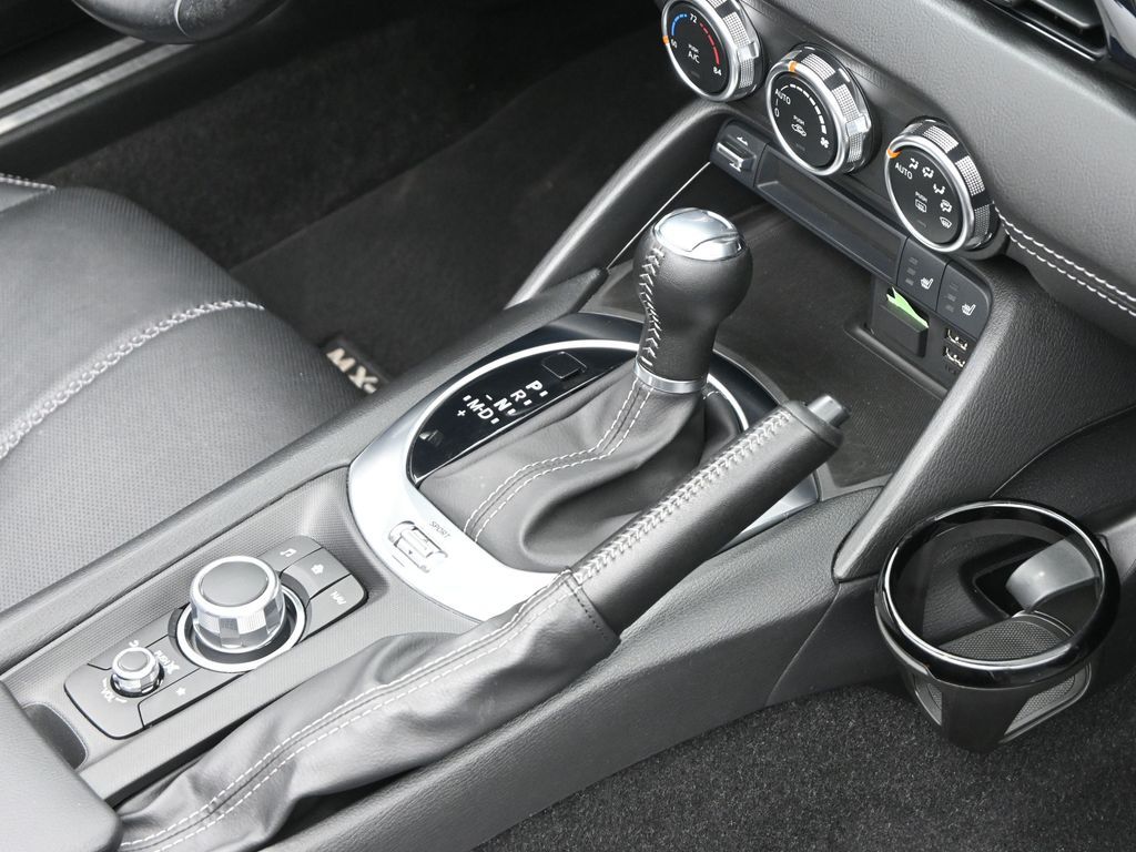 2022 Mazda MX-5 Miata RF Grand Touring