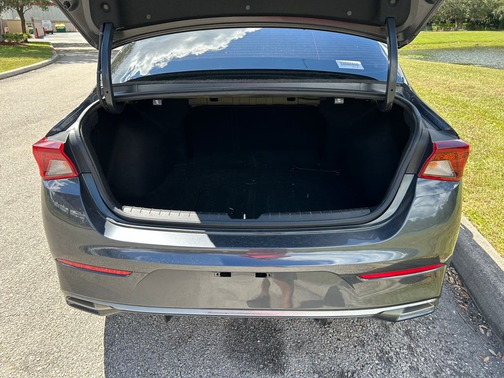 Thumbnail: 2021 Kia K5 - 10
