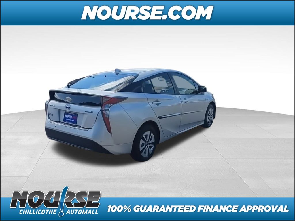 2018 Toyota Prius Four photo