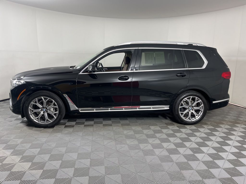 Thumbnail: 2022 BMW X7 - 2