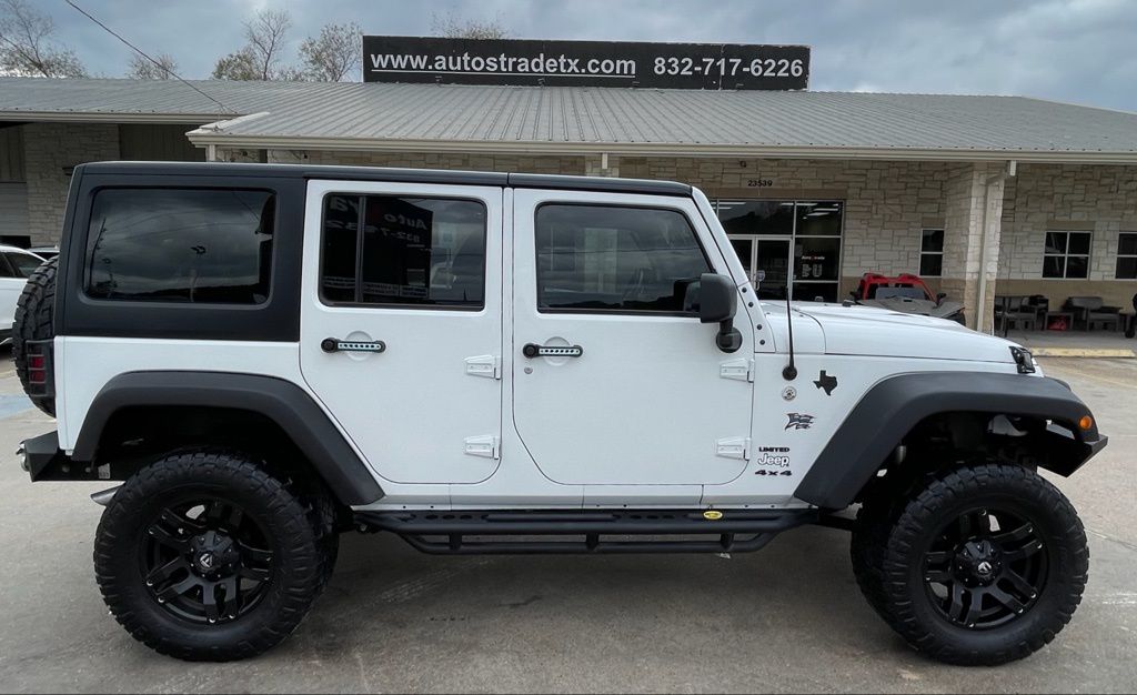 2017 Jeep Wrangler Unlimited Sport - 6