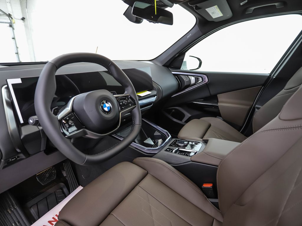 Thumbnail: 2026 BMW X3 - 10