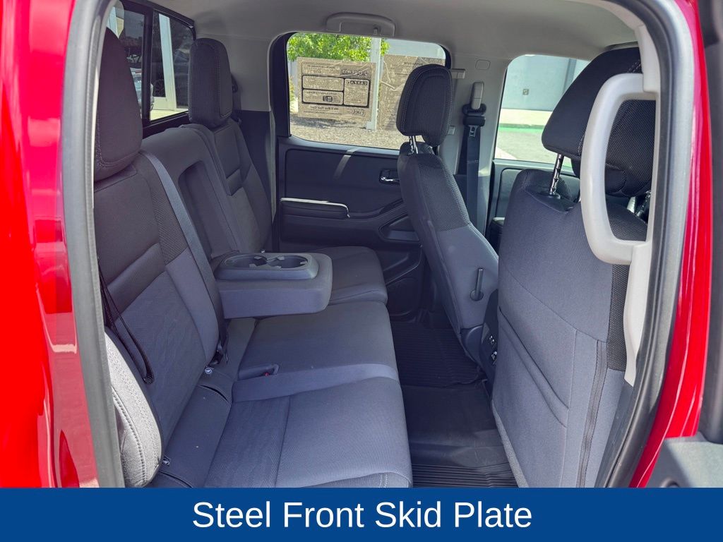 2024 Nissan Frontier Crew Cab SV 4x4
