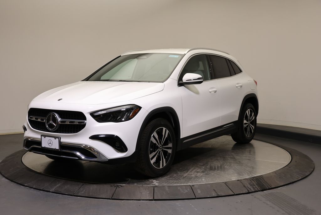 Thumbnail: 2026 Mercedes-Benz GLA - 3
