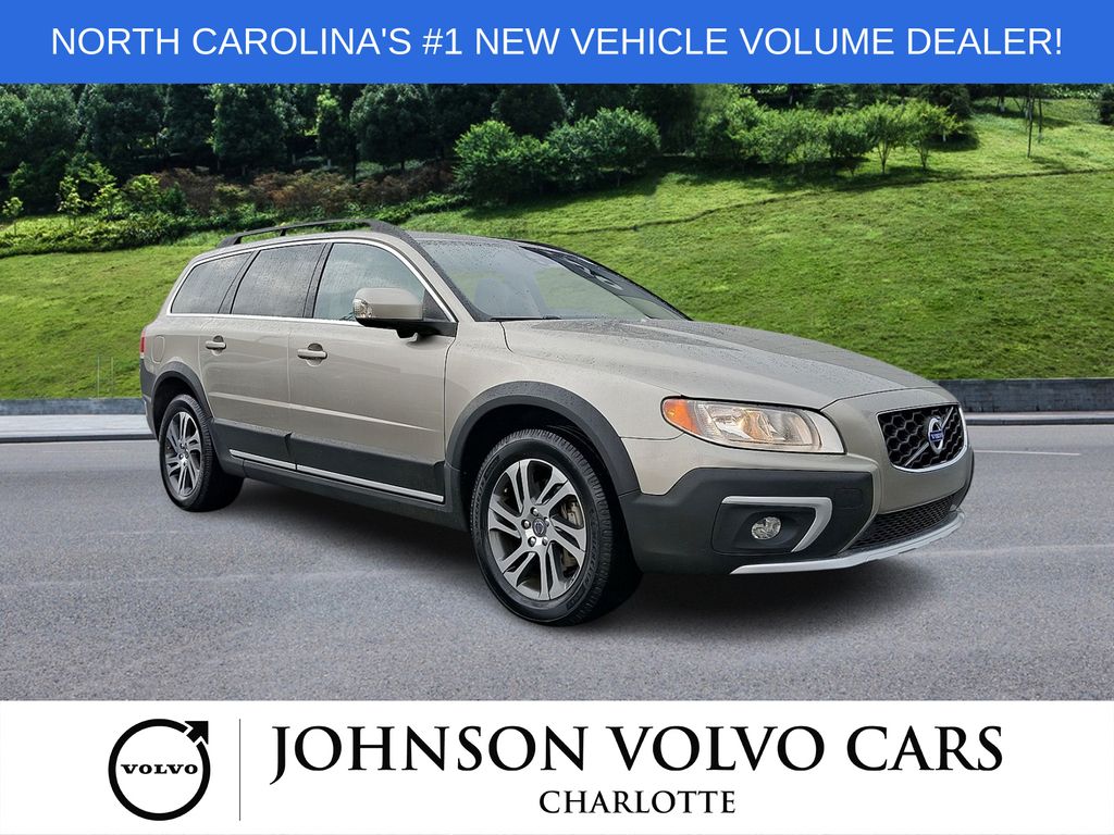 Seashell Metallic 2015 Volvo XC70 Wagon Front-Wheel Drive Automatic