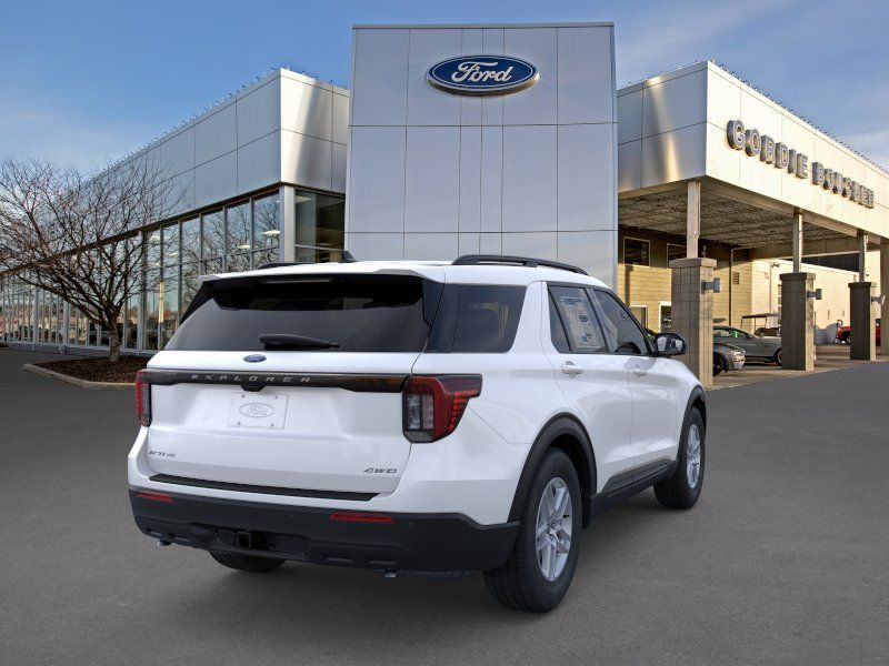 New 2026 Star White Metallic Tri-Coat Ford Active image 8
