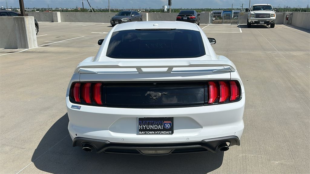 2018 Ford Mustang EcoBoost - 10