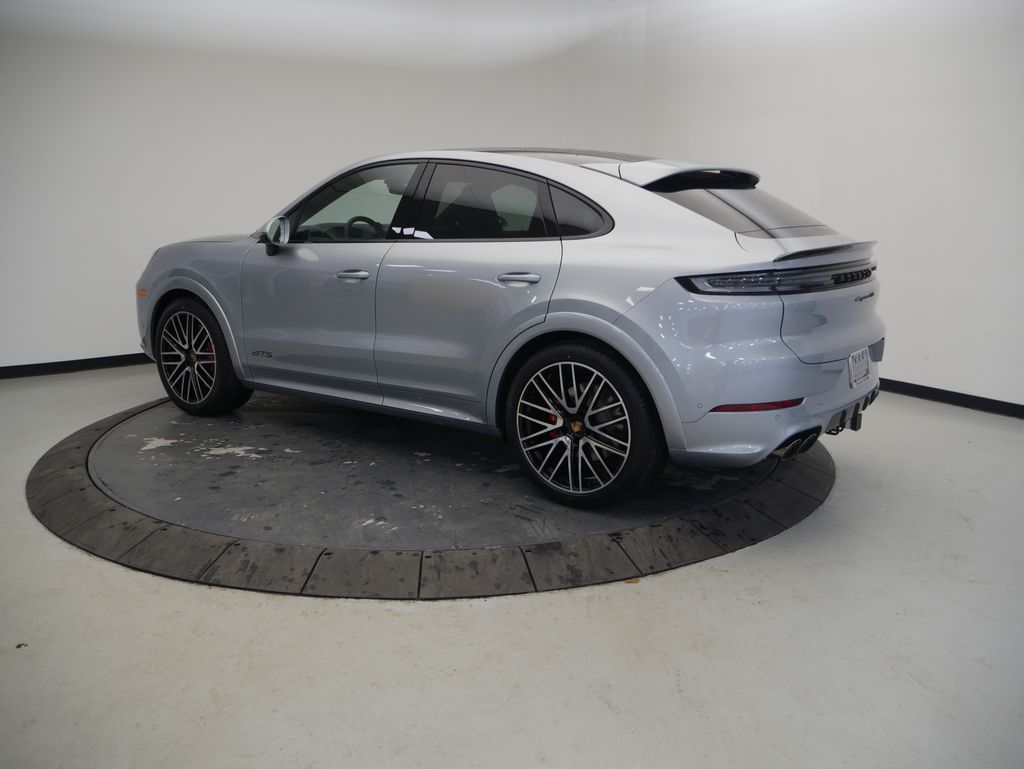 Thumbnail: 2026 Porsche  - 3