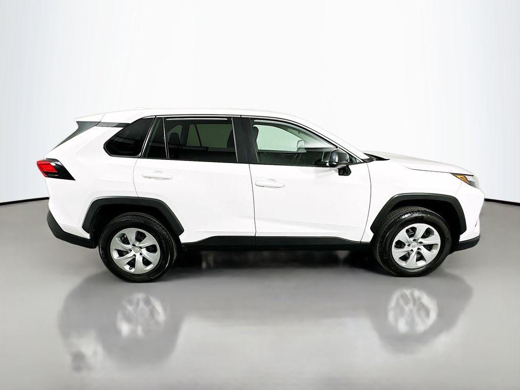 Thumbnail: 2023 Toyota RAV4 - 4