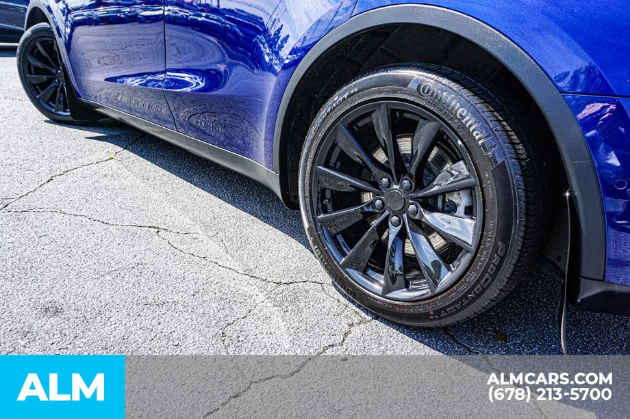 Used 2020 Blue Tesla Long Range image 15