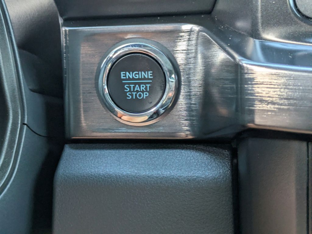 2026 Ford F-350 Super Duty LARIAT