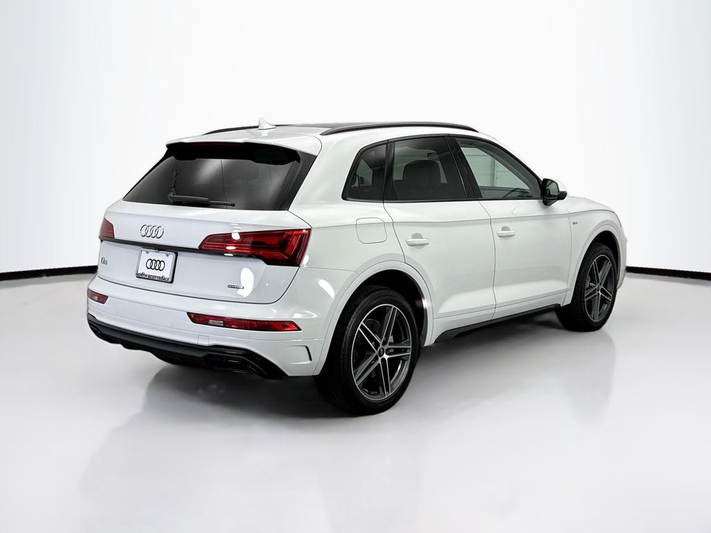 Thumbnail: 2023 Audi Q5 - 5