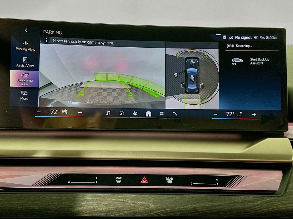 Thumbnail: 2026 BMW i5 - 13