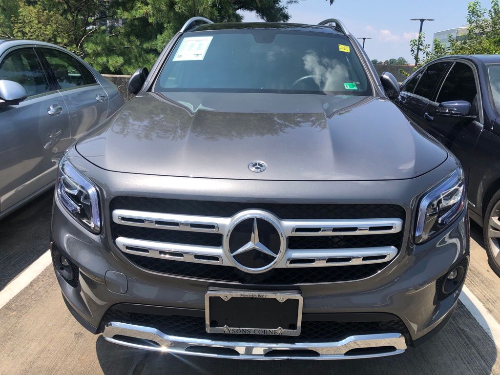 Thumbnail: 2021 Mercedes-Benz GLB - 2