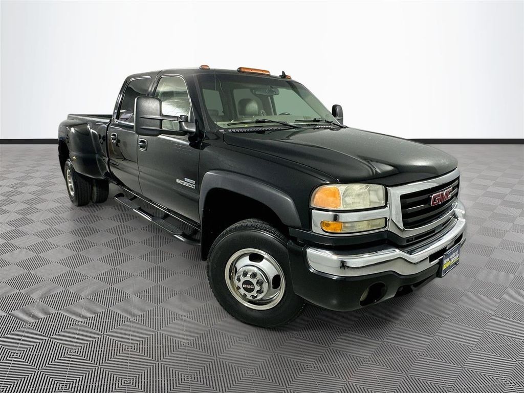 Onyx Black 2007 GMC Sierra Classic 3500 Pickup Truck Four-Wheel Drive 6-Speed Automatic
