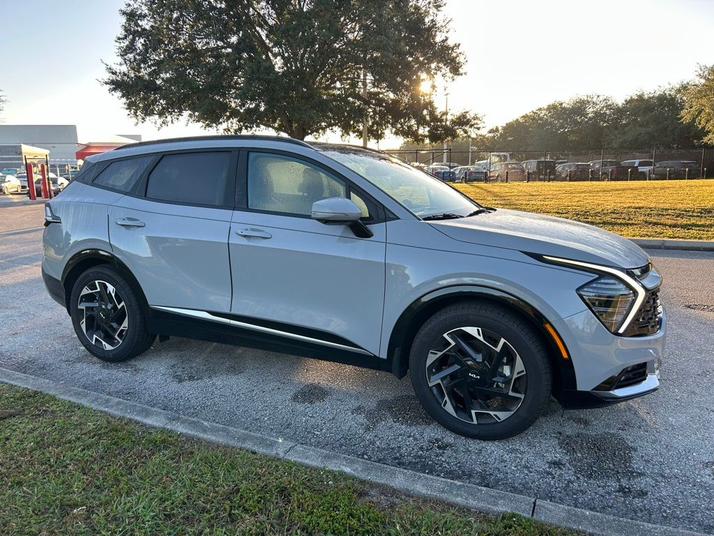 Thumbnail: 2023 Kia Sportage - 7