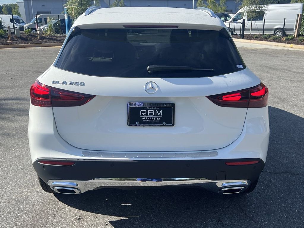 2025 Mercedes-Benz GLA GLA 250 7