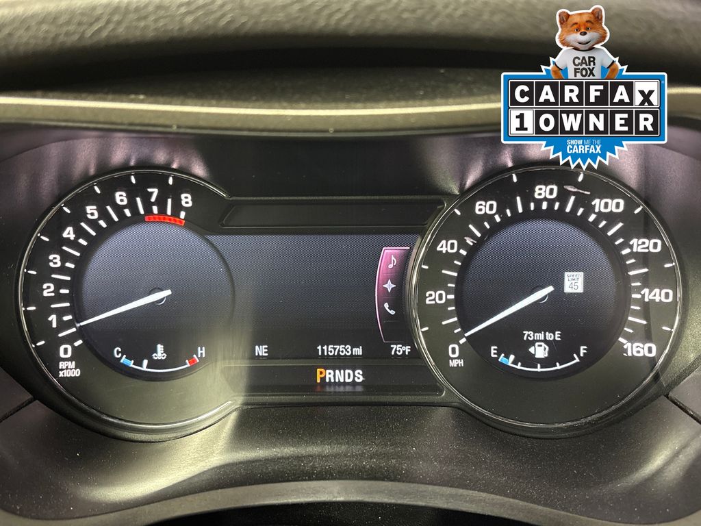 Used 2013 Black Lincoln Base image 21