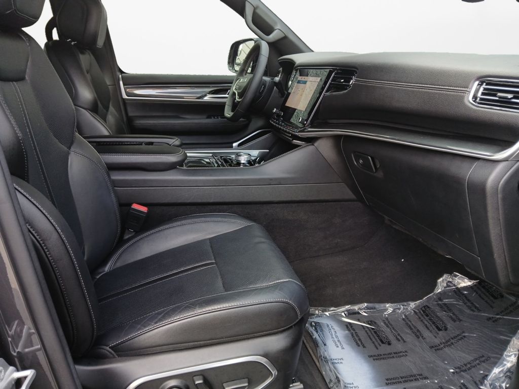 Used Car 2023 Jeep Wagoneer  Base For Sale Under $50,000 In Austin, Texas