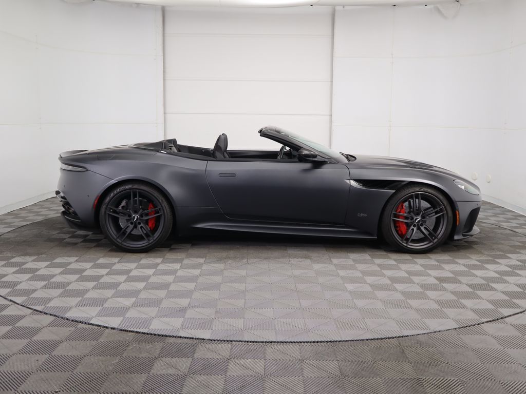 2020 Aston Martin DBS Superleggera 4