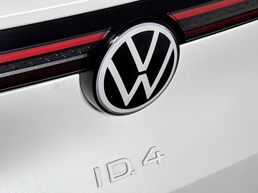 2023 Volkswagen ID.4 Pro S Plus