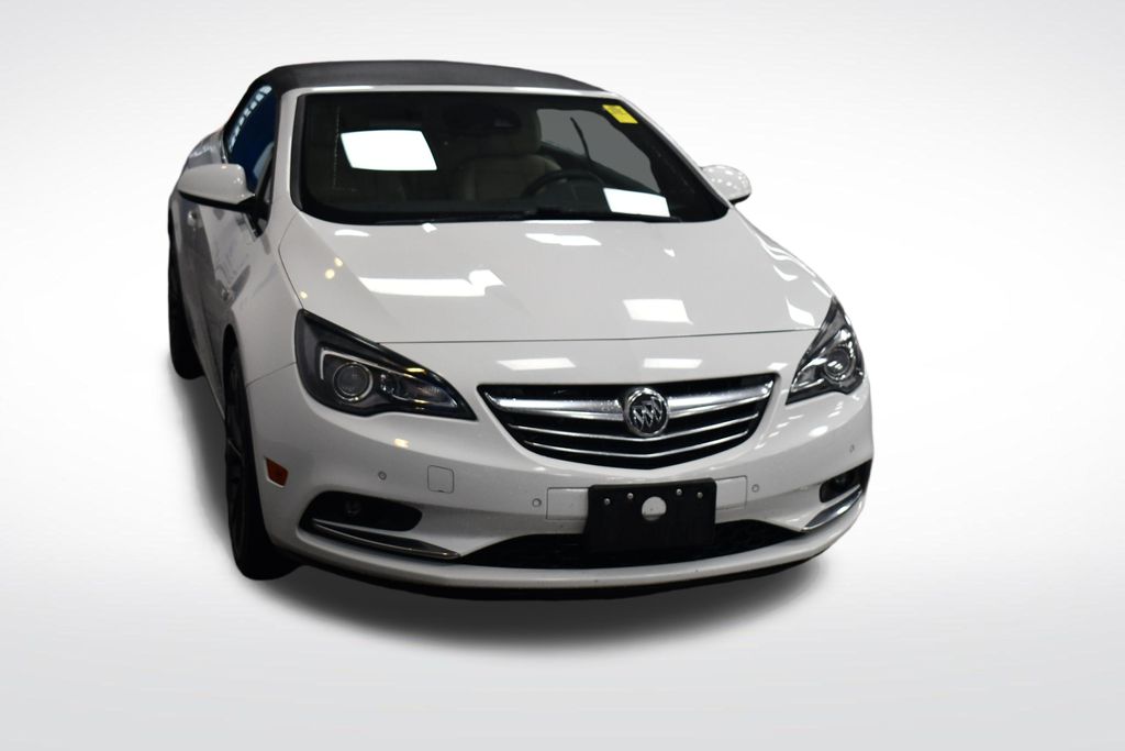 Thumbnail: 2016 Buick Cascada - 3