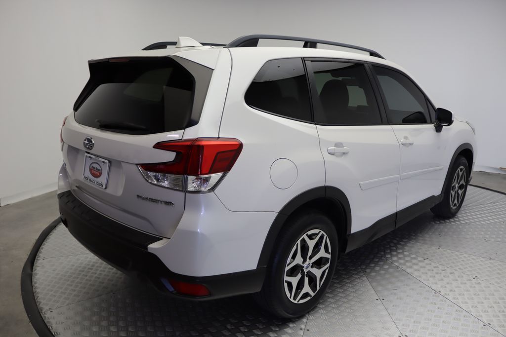 Thumbnail: 2019 Subaru Forester - 8