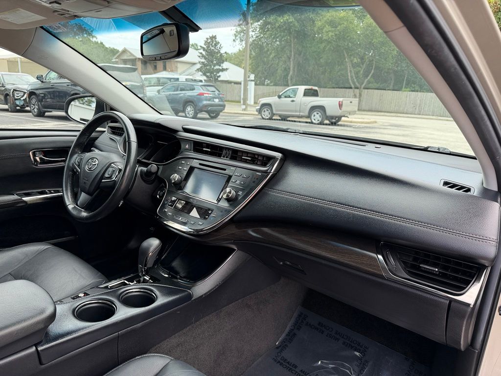 Used 2016 Toyota Avalon Sedan