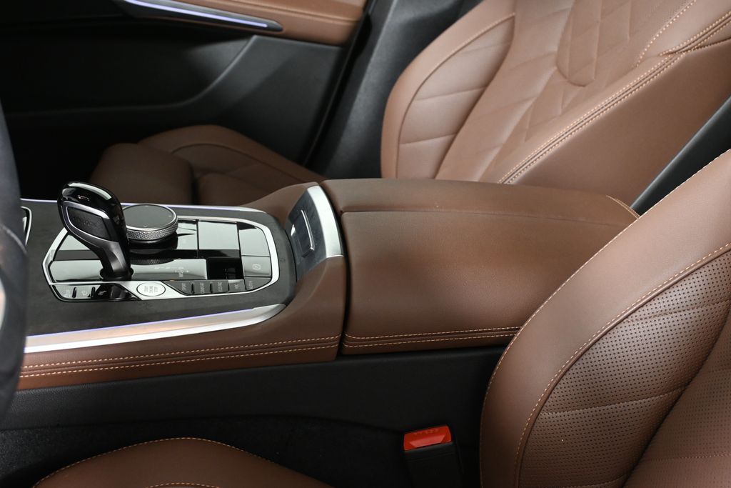 Thumbnail: 2023 BMW X5 - 26