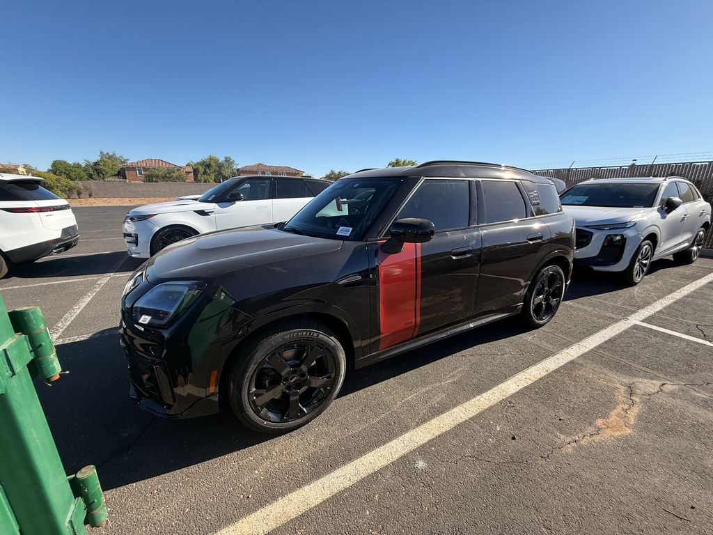 Thumbnail: 2027 MINI Cooper Countryman - 1