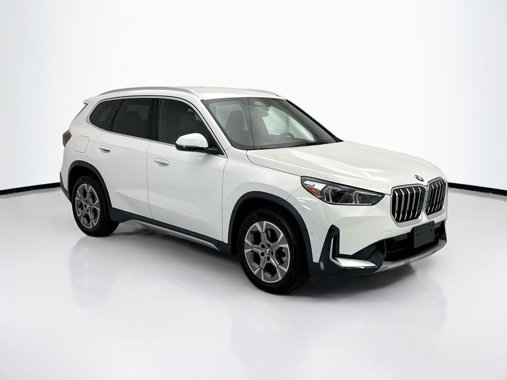 Thumbnail: 2025 BMW X1 - 3