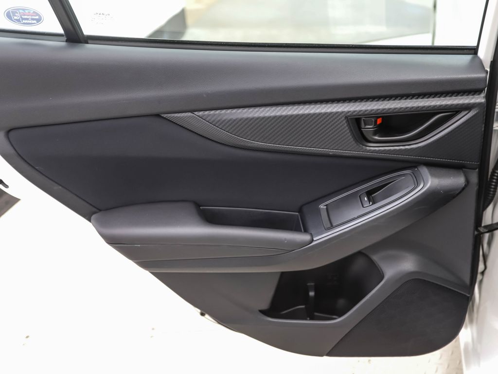2023 Subaru Impreza Premium 16