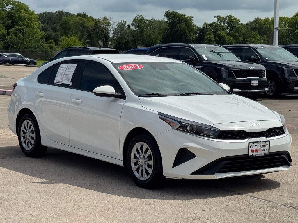 2024 Kia Forte LX White at Joe Myers Mazda Kia