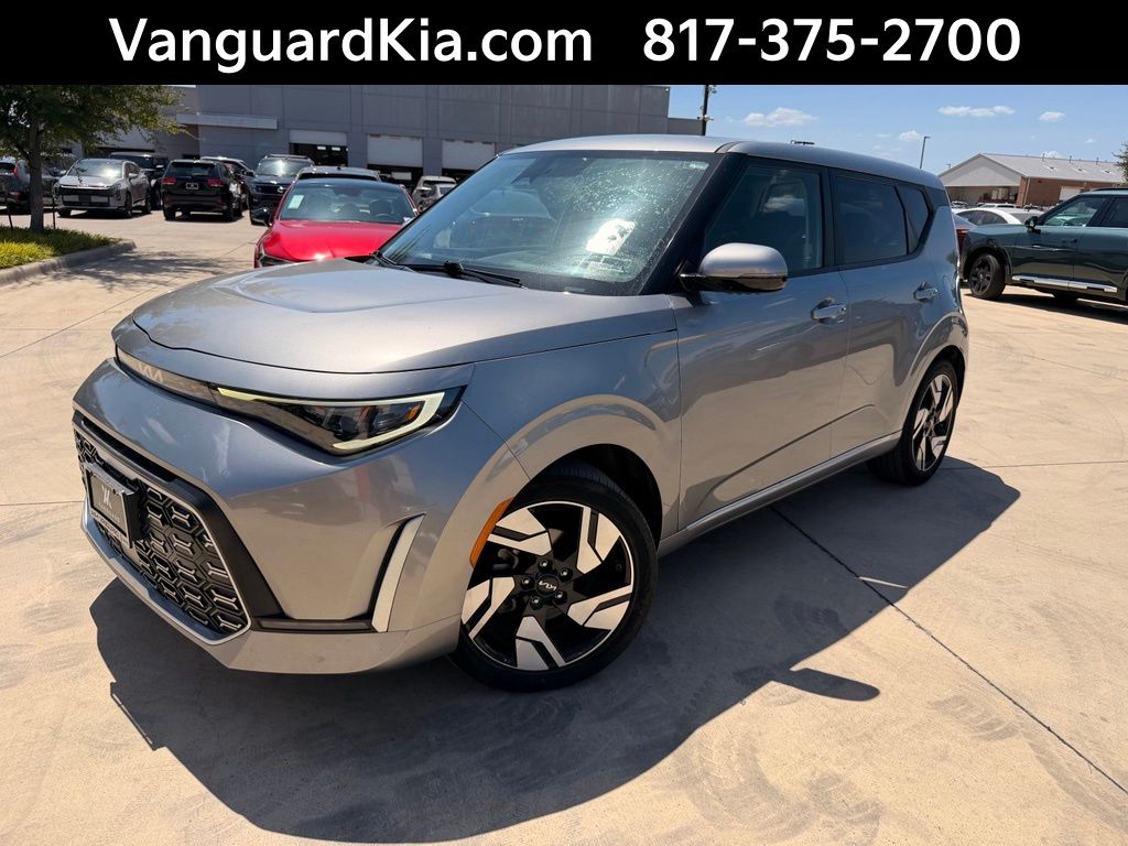 Steel Gray 2025 Kia Soul SUV / Crossover Front-Wheel Drive Continuously Variable Transmission