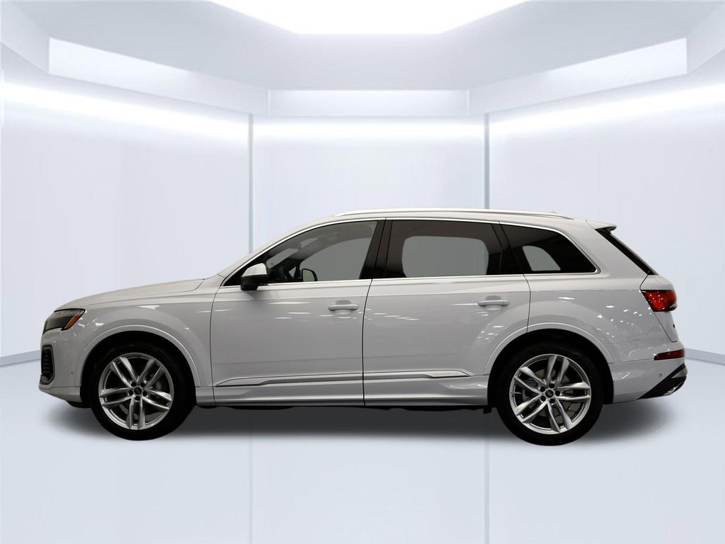 Thumbnail: 2025 Audi Q7 - 2