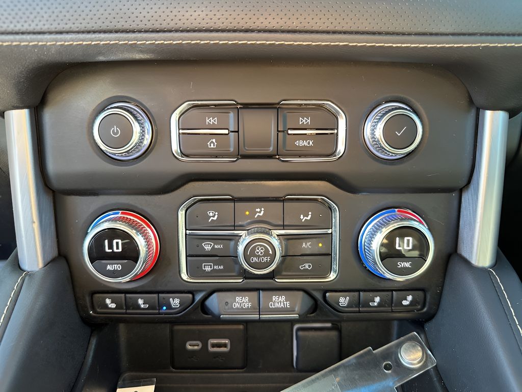 Used Car 2022 Gmc Yukon  Slt For Sale Under $60,000 In Austin, Texas