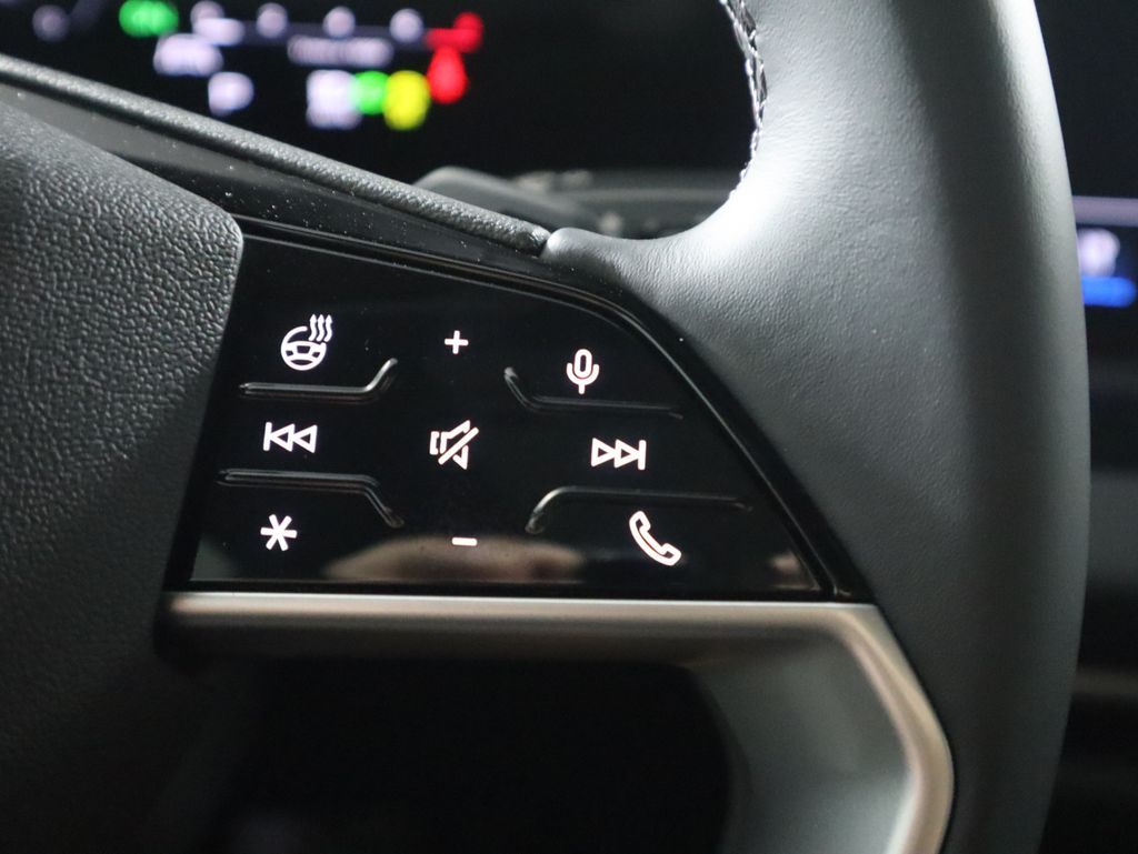 Thumbnail: 2025 Audi A5 - 13