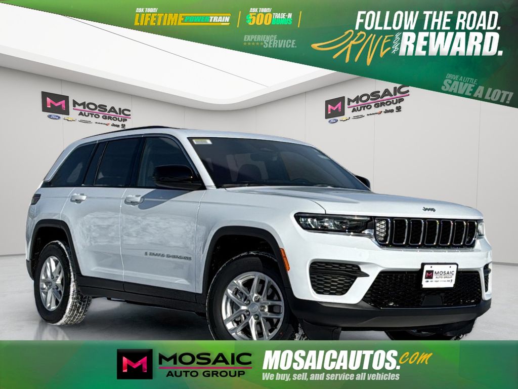 New 2026 Jeep Grand Cherokee Laredo SUVs