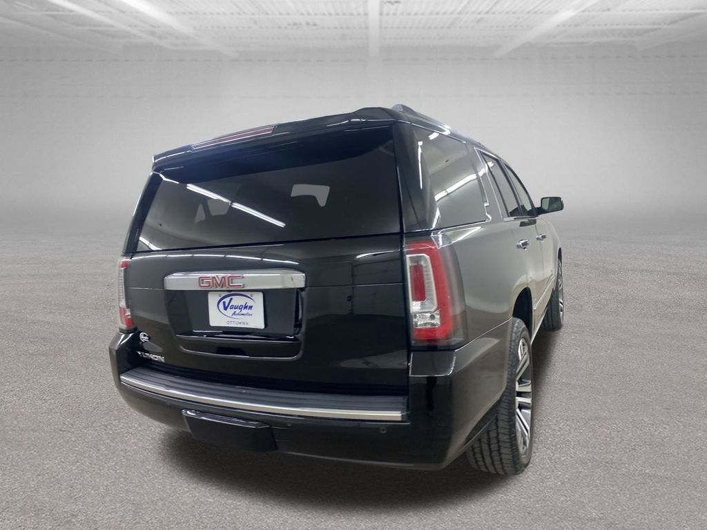 2018 GMC Yukon Denali photo