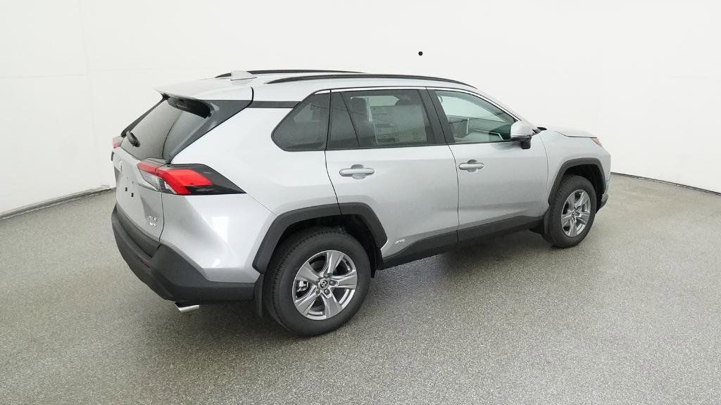 Thumbnail: 2025 Toyota RAV4 - 2