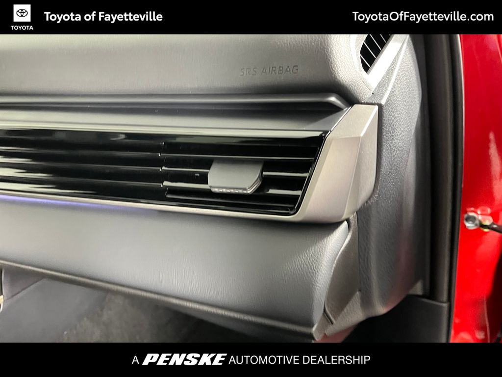 Thumbnail: 2025 Toyota Camry - 20